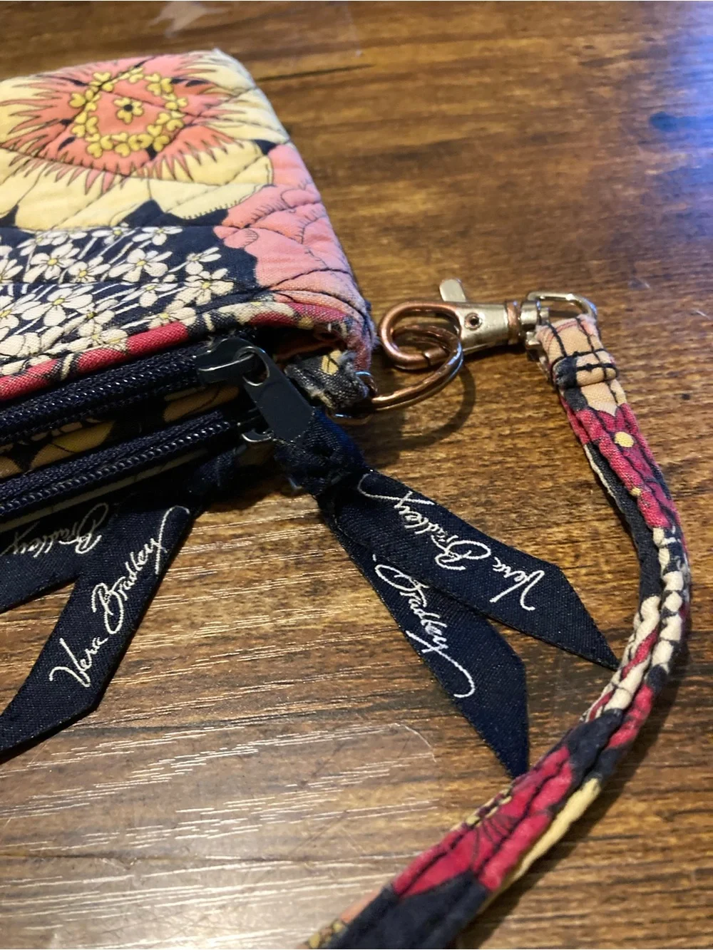 Vera Bradley wristlet/card holder/wallet